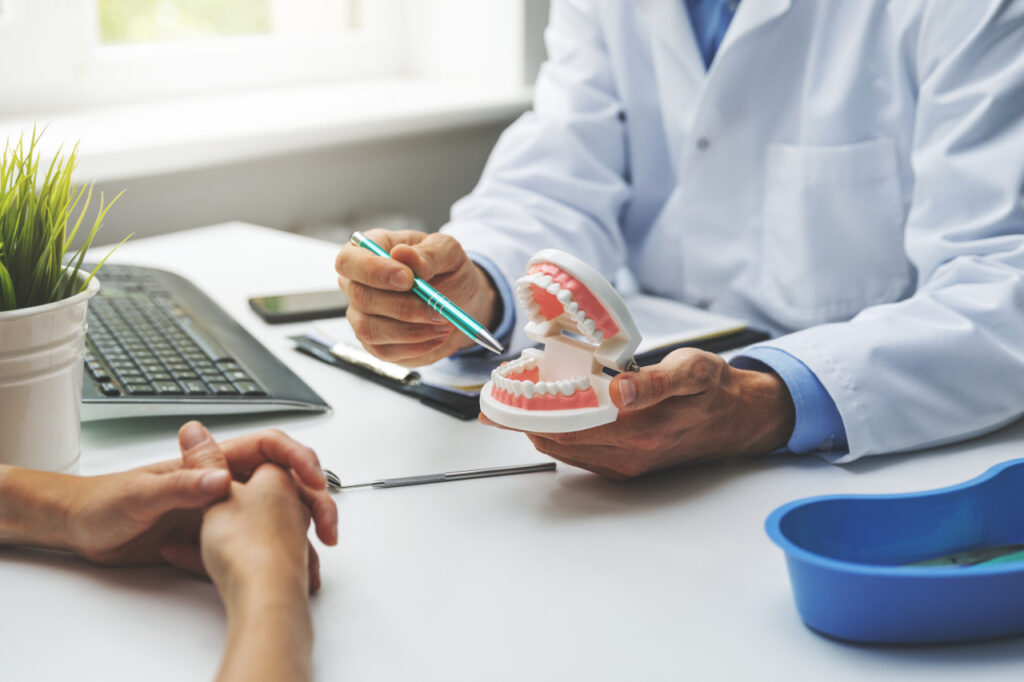 Eversmiles Dental | Emergency Wisdom Tooth Removal in Pasadena, TX: When You Should Seek Immediate Care